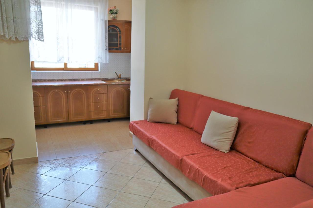 Rei'S Apartment Përmet Dış mekan fotoğraf